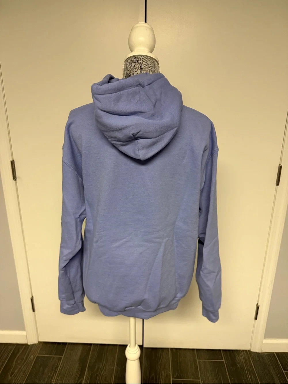 Gildan Lilac Purple VAIL Pullover Hoodie - Picture 2 of 4